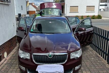 Skoda Superb 157.100 km 6.400 &euro; Raunheim 65479