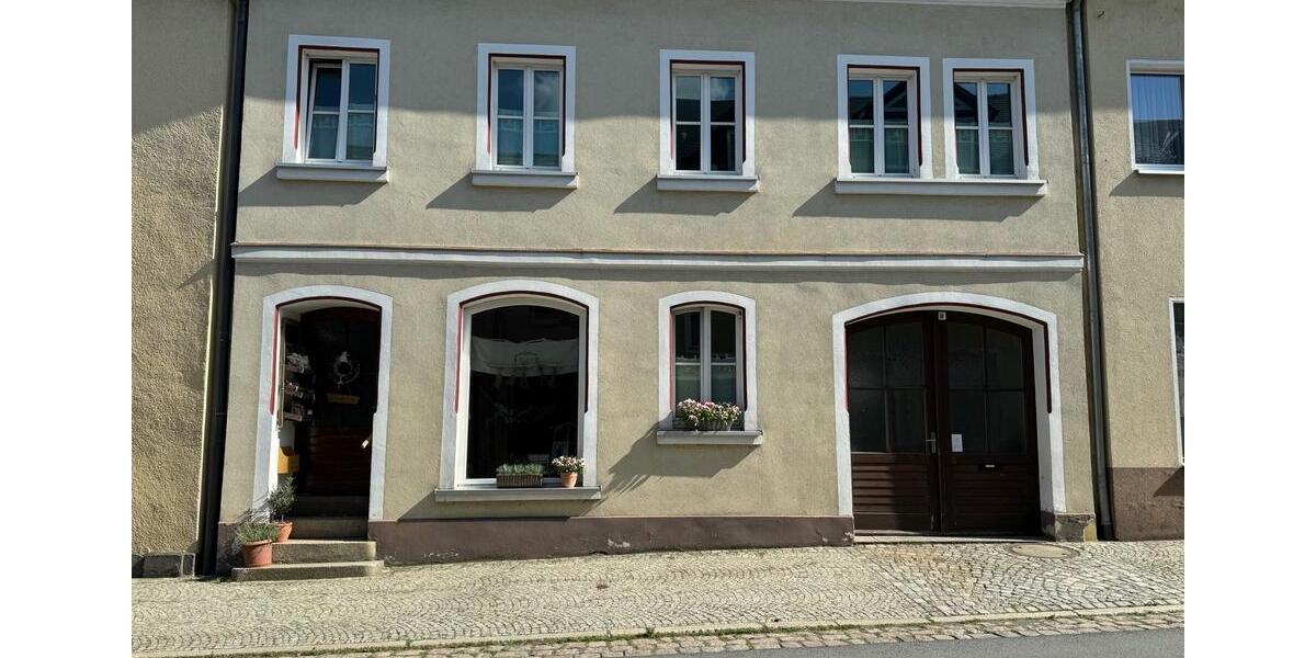 Etagenwohnung Tanna - 5 Zimmer, 380 m&sup2;, 240.000&euro; | Angebot:24812623