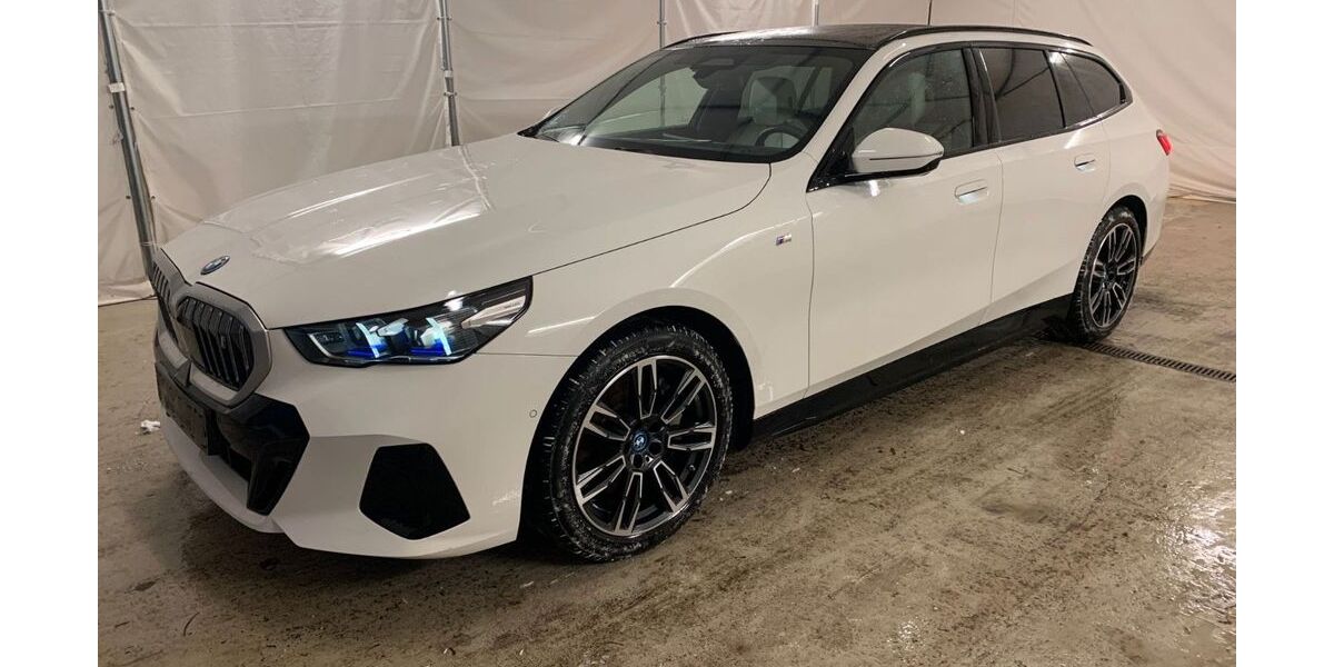 BMW i5 24.900 km 53.950 &euro; Steinbach-Hallenberg OT Herges-Hallenberg 98587