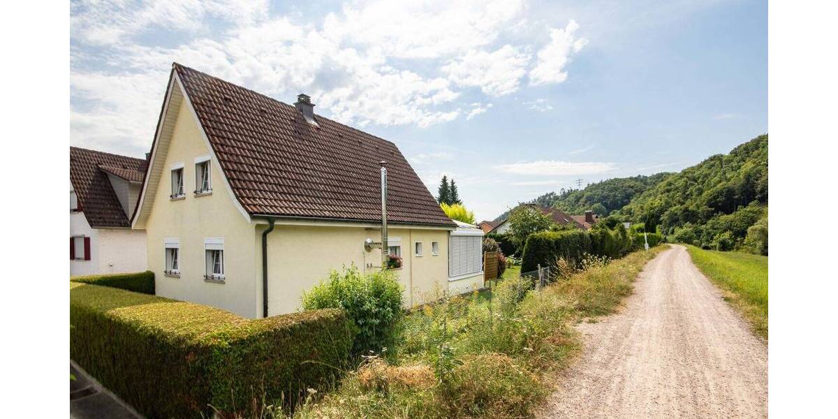 Einfamilienhaus Wutöschingen - 4 Zimmer, 119 m&sup2;, 375.000&euro; | Angebot:26570368
