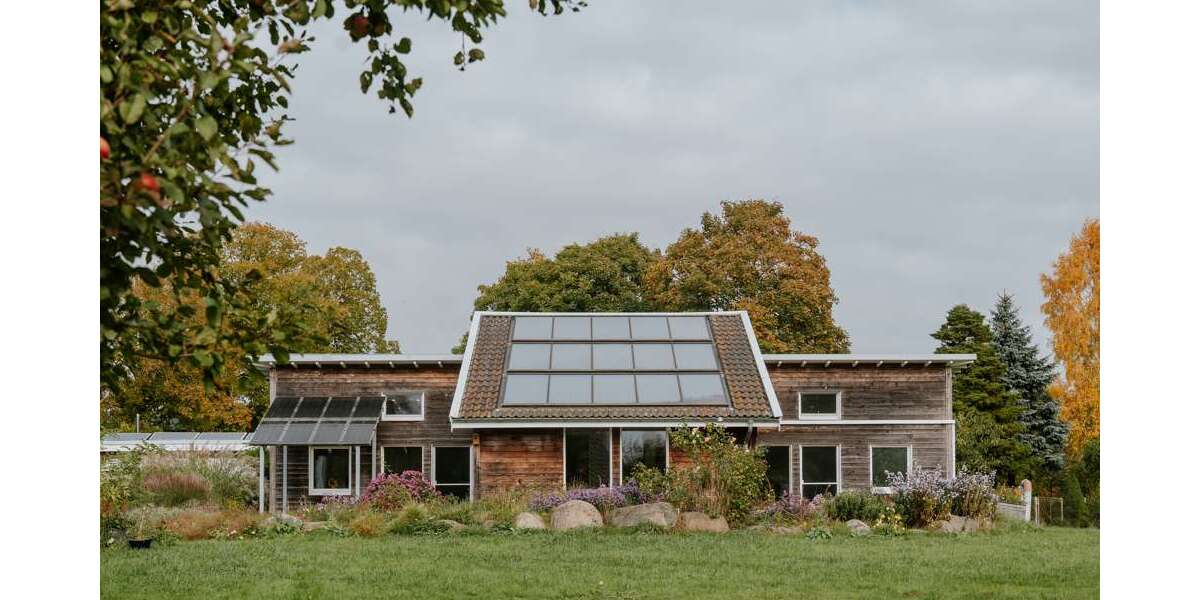 Haus zum Kaufen in Lüttow-Valluhn OT Schadeland 679.000 € 271 m² 7.5 zimmer