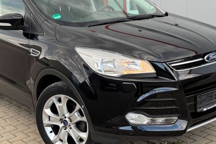 Ford Kuga 100.000 km 8.850 € Postbauer-Heng 92353