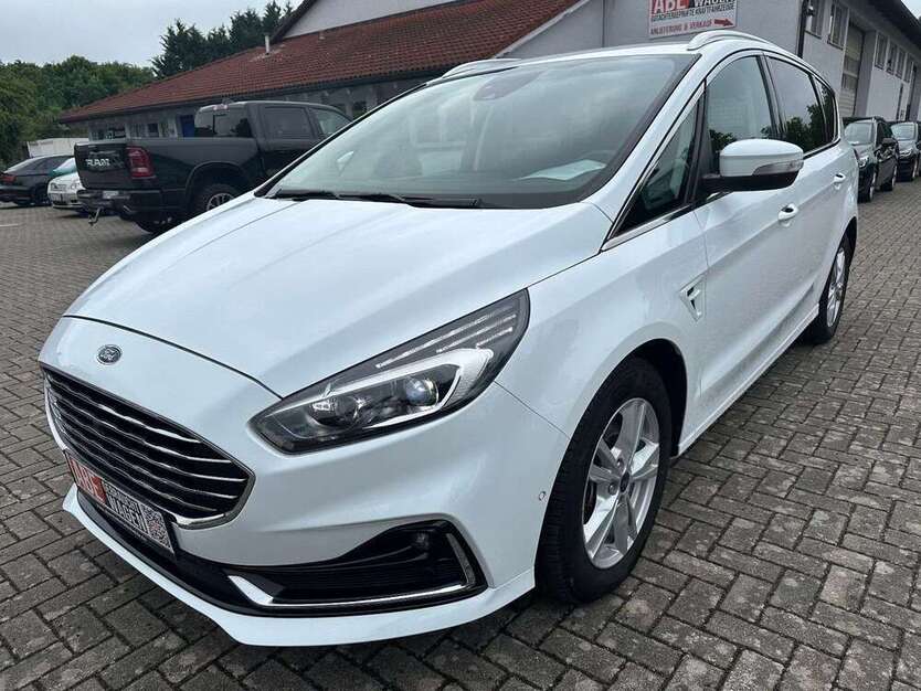 S-Max