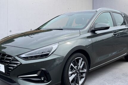 Hyundai i30 39.792 km 21.970 &euro; Waldshut-Tiengen 79761