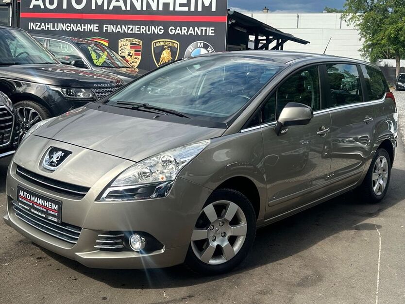 Peugeot 5008 90.000 km 4.999 € Mannheim 68199