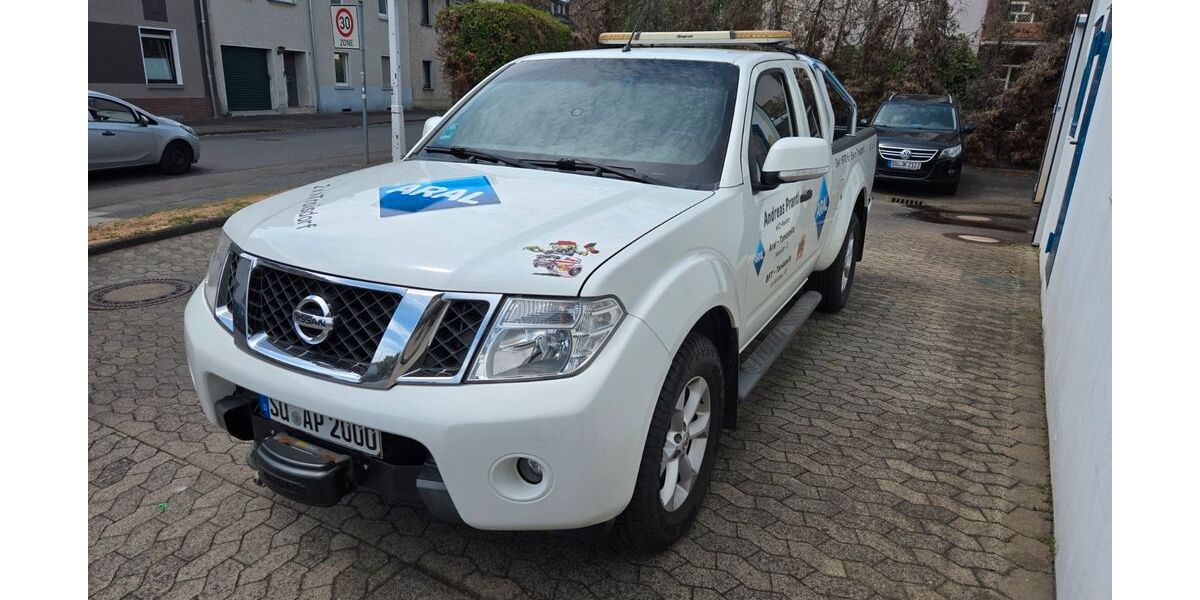 Nissan Navara 270.000 km 9.800 &euro; Troisdorf 53842