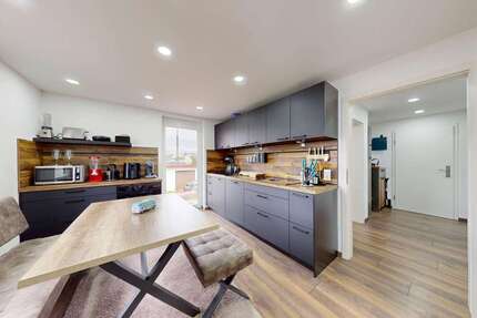 Haus zum Kaufen in Nersingen 580.000 € 181 m² 7 zimmer