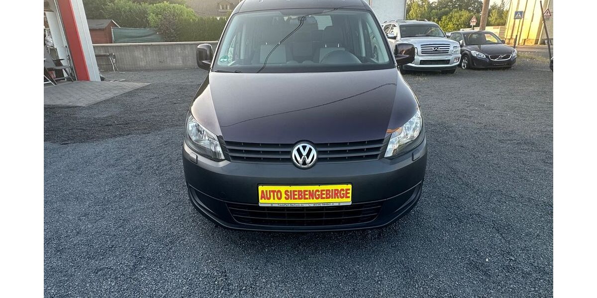 VW Caddy 198.000 km 7.999 &euro; Linz Am Rhein -Kretzhaus 53560