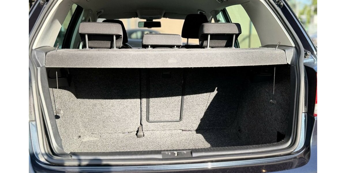 VW Golf ´Team´ / Automatik / Klima / Sitzheizung 100.000 km 9.900 &euro; Mönchengladbach 41066