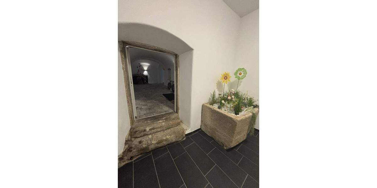 Modern & historisch! Kernsaniertes Stadthaus mit 5 Wohnungen 1 zimmer