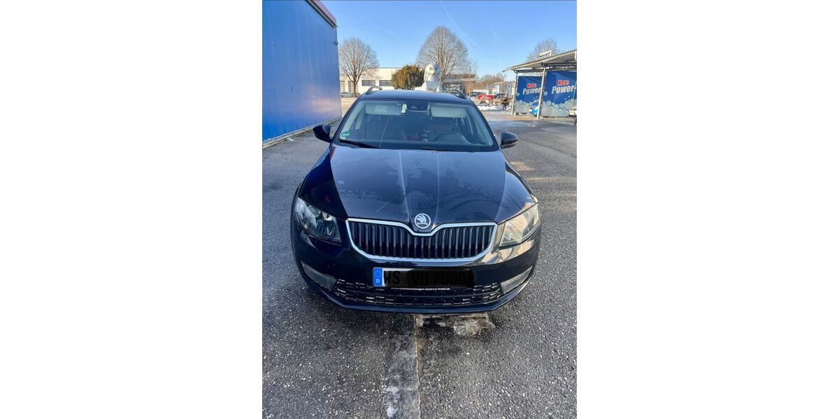 Skoda Octavia 229.000 km 7.899 &euro; Soyen 83564