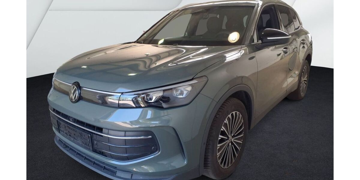 VW Tiguan 28.790 km 34.750 &euro; Essen Oldenburg 49632
