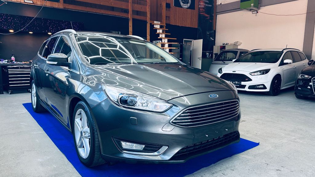 Ford Focus 126.000 km 10.850 &euro; Bruchsal OT Untergrombach 76646