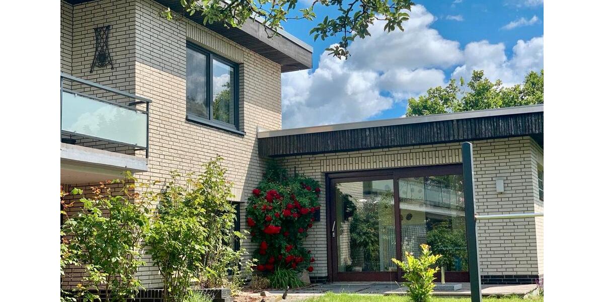 Einfamilienhaus Gifhorn - 8 Zimmer, 275 m&sup2;, 464.000&euro; | Angebot:27093078