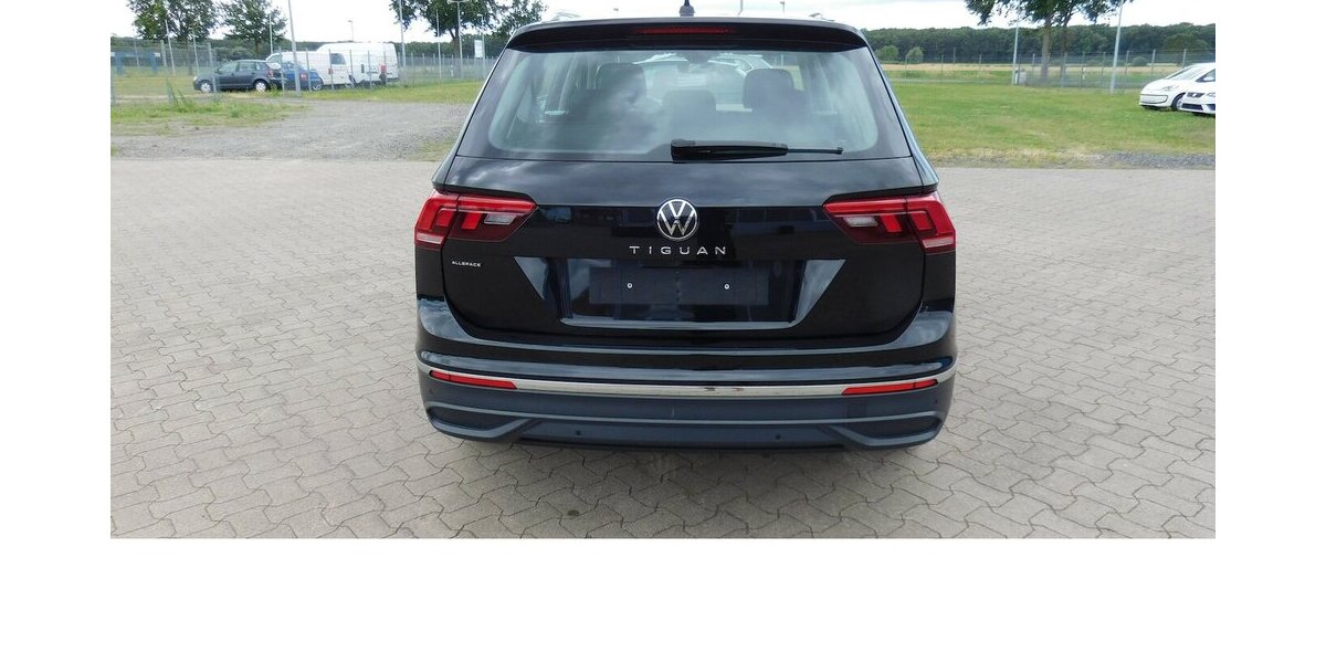 VW Tiguan Allspace 1.5 TSI Life 7 Sitze Navi DSG 30.900 km 28.990 &euro; Vordorf 38533