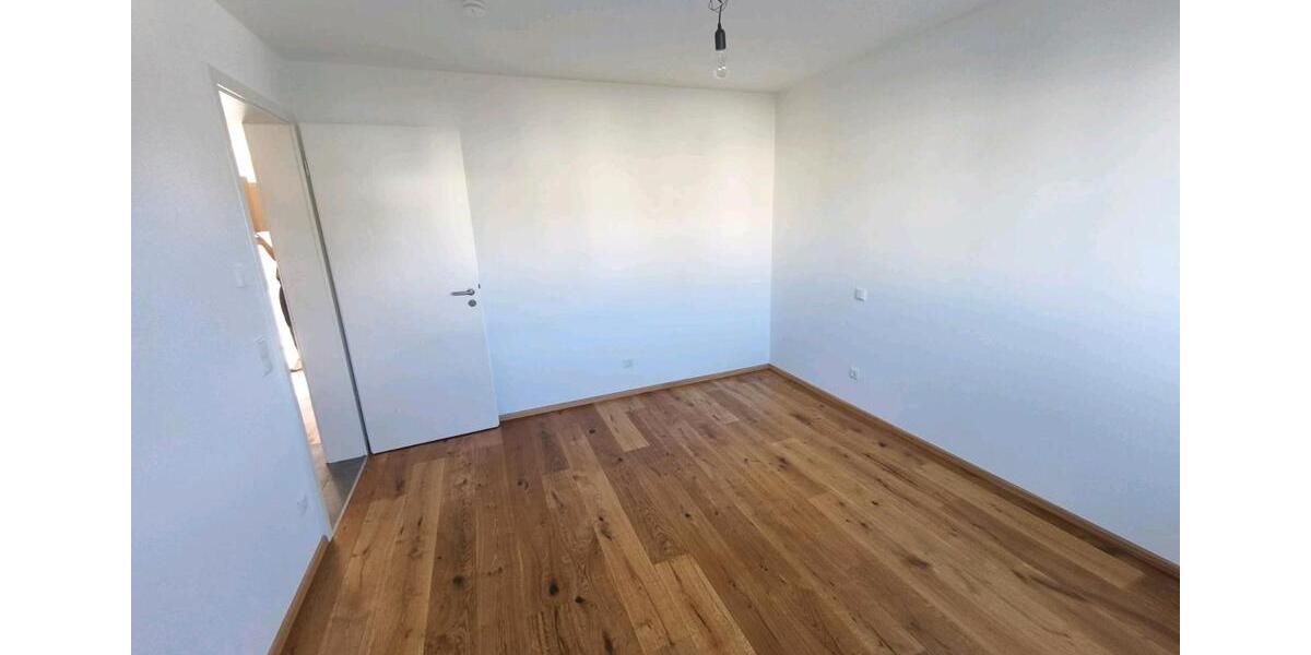 Etagenwohnung Cham - 2 Zimmer, 50 m&sup2;, 600&euro; | Angebot:25293824