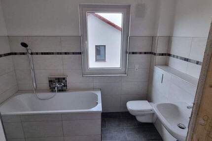 Haus Frauenstein - 5 Zimmer, 140 m&sup2;, 1.250&euro; | Angebot:25381258