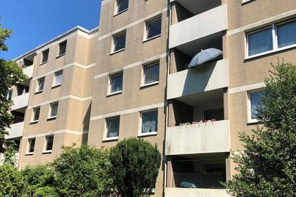 Wohnung Sankt Augustin - 3 Zimmer, 85 m&sup2;, 730&euro; | Angebot:25020311