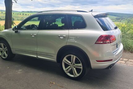 VW Touareg 127.450 km 20.950 € Bockenem 31167
