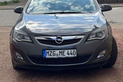Opel Astra 131.000 km 3.999 &euro; Wadern 66687