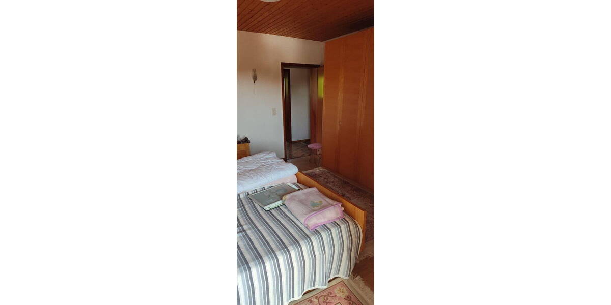 Einfamilienhaus Sinsheim / Steinsfurt Steinsfurt - 8 Zimmer, 185 m&sup2;, 499.999&euro; | Angebot:26684191