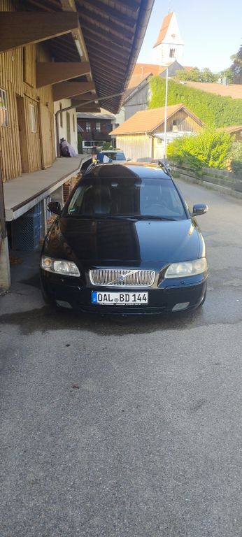 V70