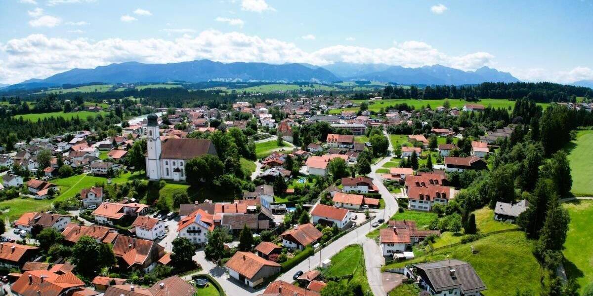 Bauernhaus, Landhaus Lechbruck - 3 Zimmer, 121 m&sup2;, 260.000&euro; | Angebot:25670255