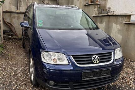 VW Touran 250.206 km 1.600 € Eitelborn 56337