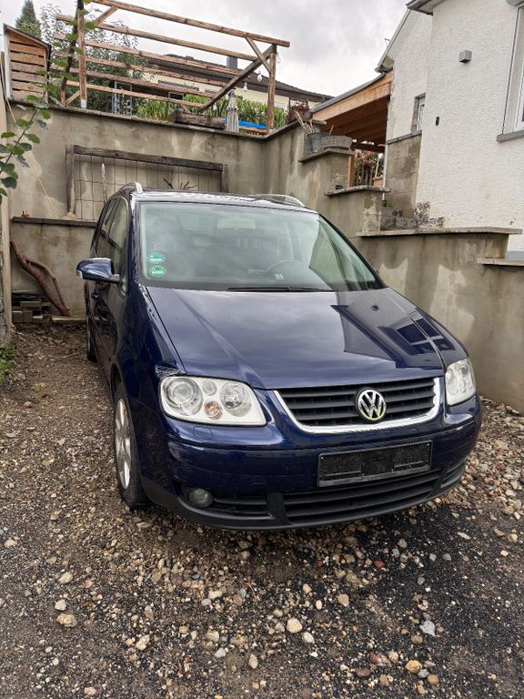 VW Touran 250.206 km 1.600 € Eitelborn 56337