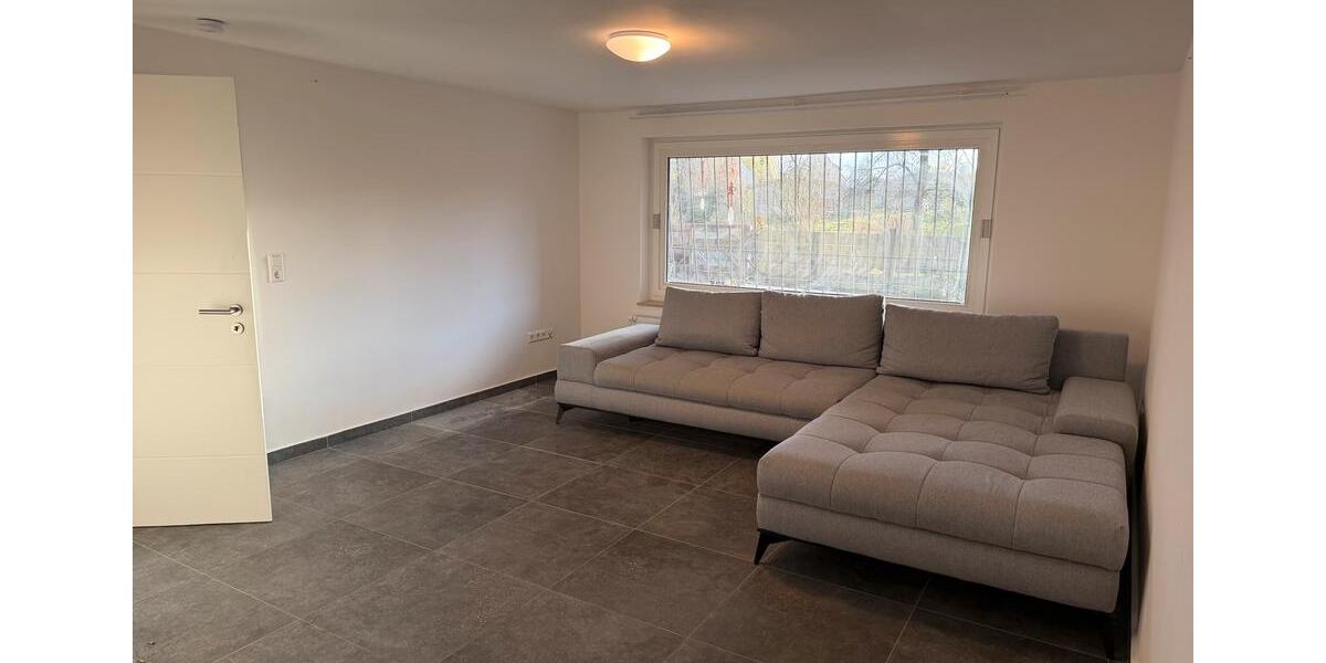 Erdgeschoßwohnung Uelzen - 2 Zimmer, 80 m&sup2;, 900&euro; | Angebot:26041787