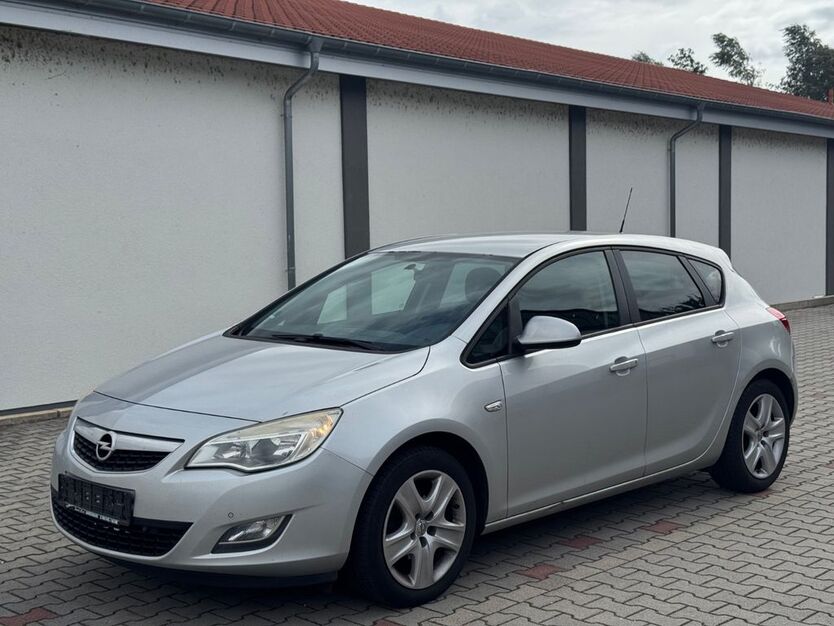 Opel Astra 205.763 km 2.750 € Budenheim 55257