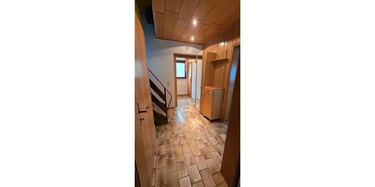 Einfamilienhaus Breuberg - 4.5 Zimmer, 150 m&sup2;, 1.200&euro; | Angebot:25261085