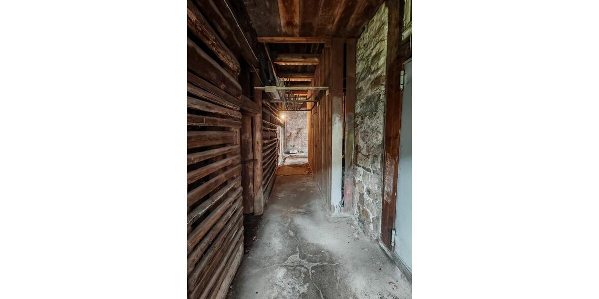 Doppelhaushälfte Herzberg am Harz - 11 Zimmer, 228 m&sup2;, 80.000&euro; | Angebot:26222007