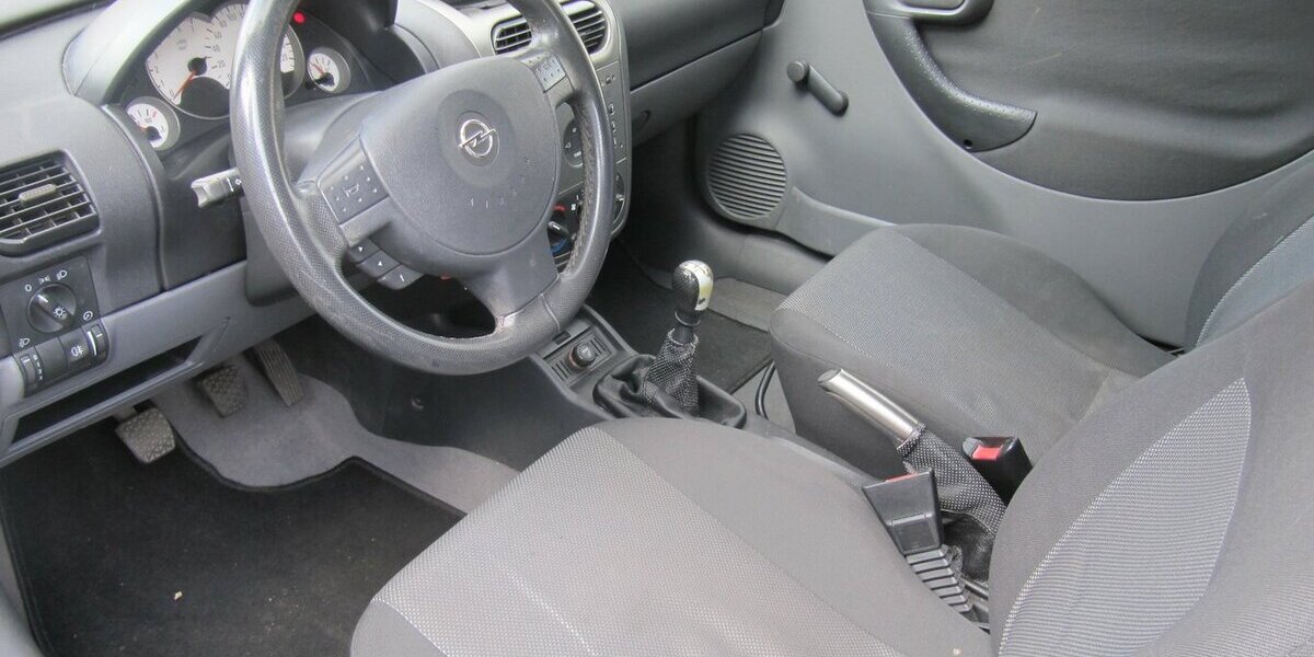 Opel Corsa Sport ++ TÜV 10.2027 ++ 220.321 km 995 &euro; Schwalbach/Taunus 65824