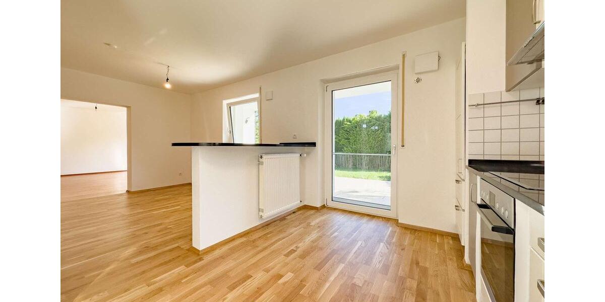 Einfamilienhaus Hauzenberg - 6 Zimmer, 192 m&sup2;, 1.350&euro; | Angebot:26297669