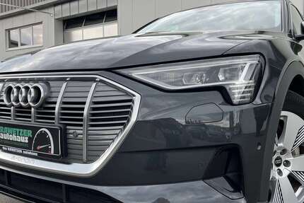 Audi e-tron 43.677 km 30.860 &euro; Marktredwitz 95615