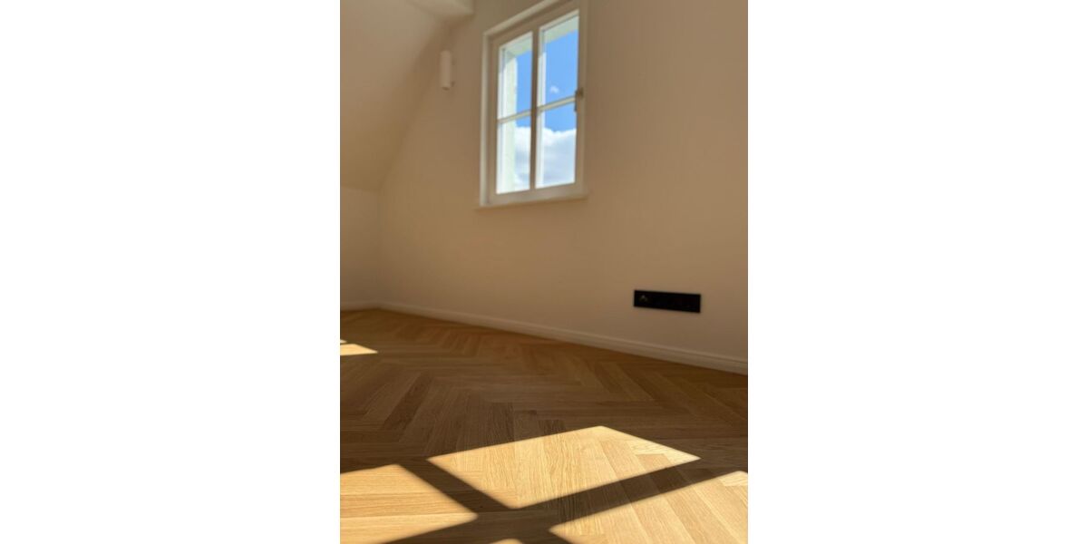 Mehrfamilienhaus oder für 1 Familie: Stilaltbau-Villa komplett-saniert mit Garten, Hof und Stall - Einfamilienhaus Pfungstadt | Angebot:26348399
