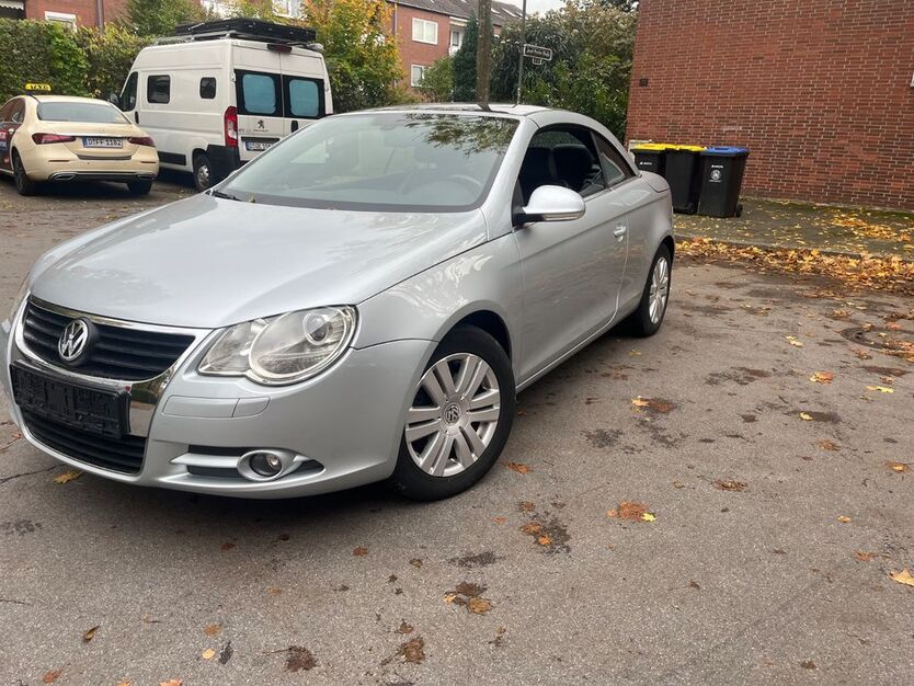 VW Eos 85.000 km 4.499 € Düsseldorf 40595
