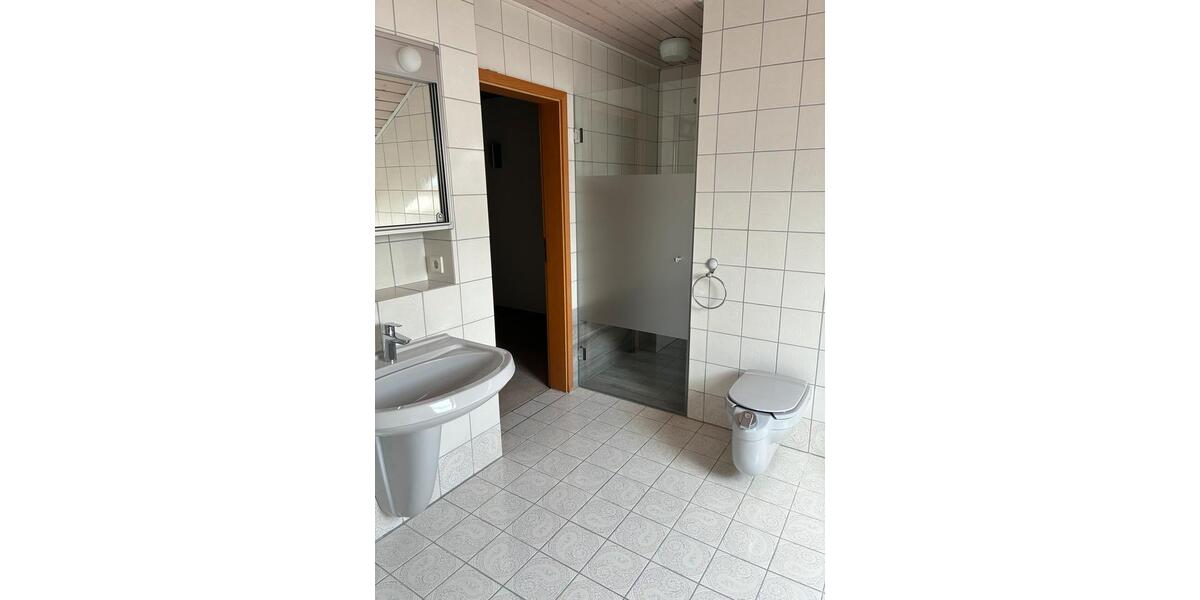 Doppelhaushälfte Heidelberg Handschuhsheim - 5 Zimmer, 210 m&sup2;, 1.850&euro; | Angebot:26380802