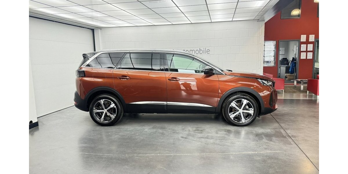 Peugeot 5008 GT 130 Puretech EAT8 1.Hand 7 Sitze 13.300 km 26.620 &euro; Lich 35423