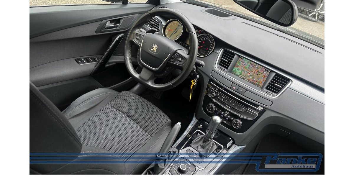 Peugeot 508 Active 1.6 EAT*HUD*SHZ*Xenon*NAV*PDC*BT* 98.186 km 9.980 &euro; Berlin 13187