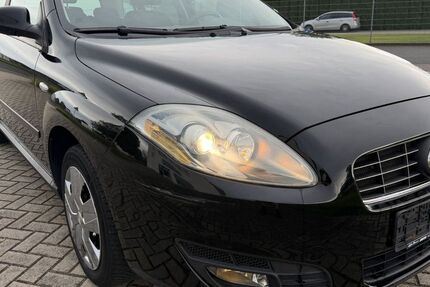 Fiat Croma 170.600 km 1.999 &euro; Bitterfeld 06749
