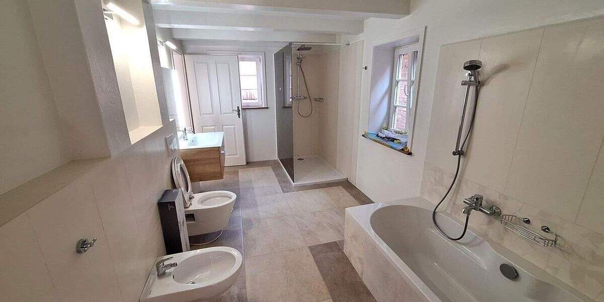 Einfamilienhaus Diemelstadt Rhoden - 5 Zimmer, 125 m&sup2;, 368.000&euro; | Angebot:25716382
