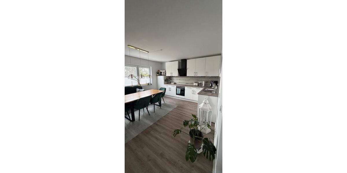 Dachgeschoßwohnung Wittmund - 3 Zimmer, 90 m&sup2;, 800&euro; | Angebot:25547951