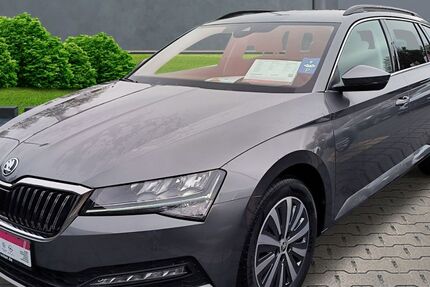 Skoda Superb 14.950 km 43.770 € Brand 95682