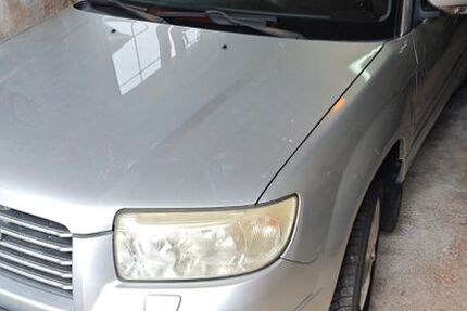 Subaru Forester 160.000 km 4.700 &euro; Gernsbach 76593