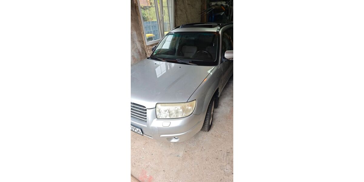 Subaru Forester 160.000 km 4.700 &euro; Gernsbach 76593