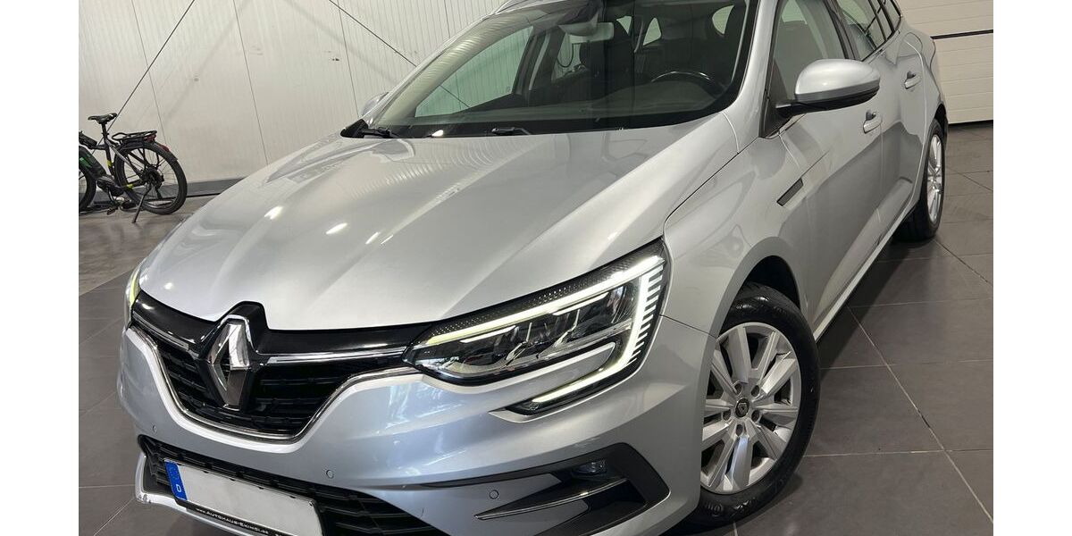Renault Megane 97.000 km 11.995 &euro; Bretten 75015