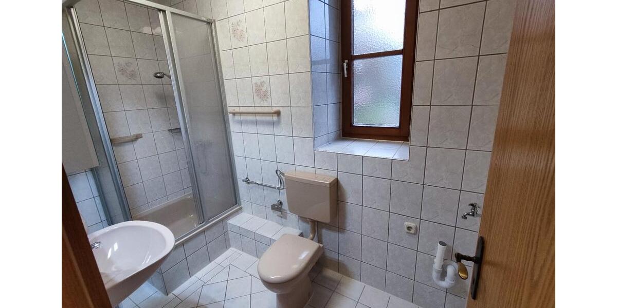 Etagenwohnung Schmidmühlen - 2 Zimmer, 55 m&sup2;, 350&euro; | Angebot:26399548