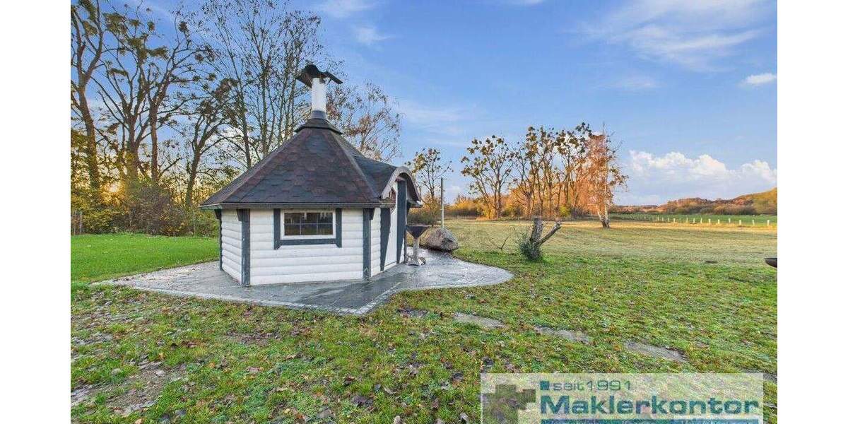 Einfamilienhaus Rechlin - 6 Zimmer, 330 m&sup2;, 1.350.000&euro; | Angebot:25665597